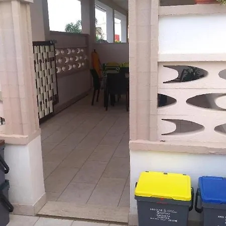Casa Vacanze Giulia * 토레 라필로