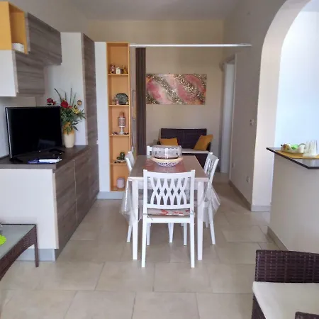 Casa Vacanze Giulia *