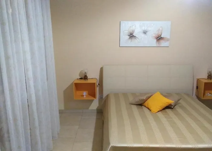 Casa Vacanze Giulia Torre Lapillo
